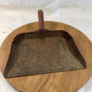 Vintage Metal Rustic heavy duty Dust <b>Pan</b> - Product Image 2