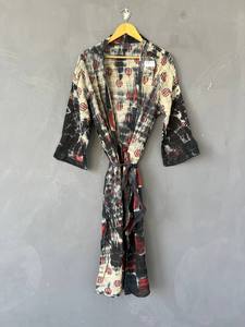 Bata Kimono Hecha a Mano con Cuello en V de Algodón Teñido, Bata Larga Boho de Algodón para Mujer, Bata Maxi Colorida con Estampado Tie Dye - Product Image 3
