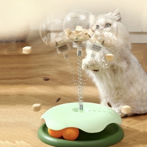 Kinghon Distributeur de friandises interactif pour chats, en plastique, avec plateau rotatif, bâton de stimulation et jouet à ressort pour une alimentation lente - Product Image 2