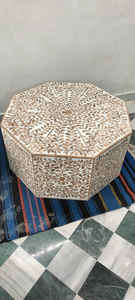 Taburete de mesa de centro con incrustaciones de hueso de camello de diseño moderno Fabricación directa de fábrica de alta demanda con función de mesita de noche - Product Image 4