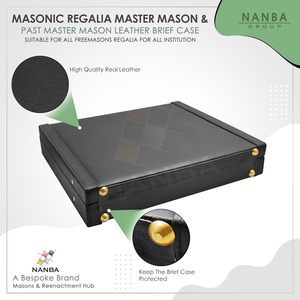 Sacoche de regalia maçonnique pour tablier de Maître Maçon et Maître Maçon Compétent, en cuir véritable noir avec doublure en velours et serrures à combinaison dorées - Product Image 3