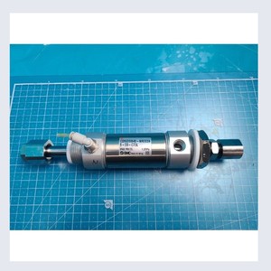 Cylindre pneumatique à double effet SMC CDM2W (Max 1,0 MPa) CDM2WB40-5-30-C73L-KRE039 Cylindre pneumatique à double tige utilisé comme il est, sans modification - Product Image 6