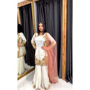 Haut Sharara brodé pour femme et Dupatta pour les ensembles de costumes de fête - Product Image 2