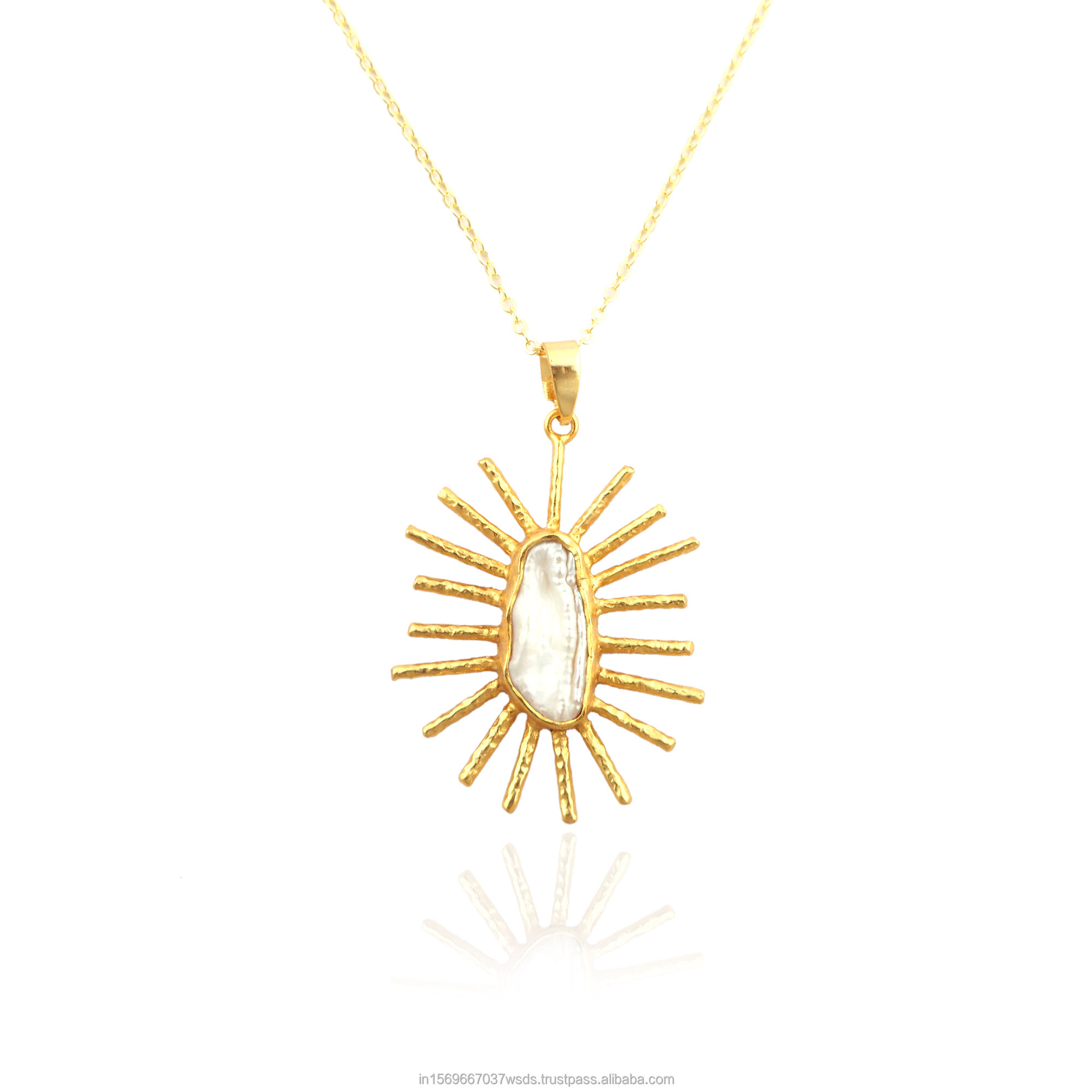 จี้รูปพระอาทิตย์