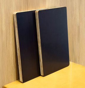 Contrachapado Industrial de Alta Calidad Resistente al Agua con Revestimiento de Película 1220*2440mm para Encofrado - Precio al por Mayor - Product Image 1