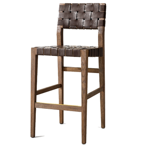 Chaise de salle à manger en chêne sculpté à la main de qualité supérieure avec dossier en rotin rembourré – Vente en gros - Product Image 1