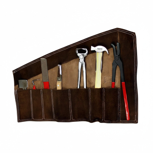 Juego de Herramientas de Herrador de 7 Piezas de Acero Inoxidable Reutilizables de Primera Calidad con Cuchillas y Escofinas para Pezuñas, Mangos Ergonómicos, Profesional para el Cuidado Equino y de Animales Grandes - Product Image 5