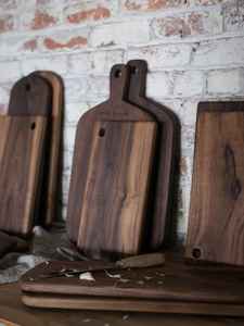 Planche à découper en bois d'acacia durable avec base épaisse, écologique et facile à nettoyer, ustensile de cuisine pour un usage quotidien - Product Image 2