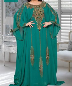 Abaya rouge perlée en polyester pour femmes adultes, décontractée, longue jusqu'au sol, à manches longues, col montant, modeste, pour soirée, grande taille, Moyen-Orient - Product Image 3