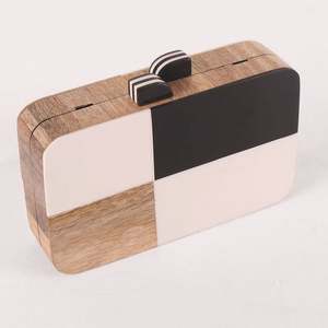 Bolso de Mano de Madera Moderno y Ecológico Hecho a Mano, Bolso de Diseño Decorativo de Madera y Resina, Bolso de Noche Geométrico, Regalo de Boda - Product Image 1