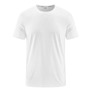 Camiseta Blanca de Manga Corta para Hombre, Cuello Redondo, Corte Regular, Transpirable, de Algodón Jersey, Estilo Casual, Color Sólido - Product Image 1
