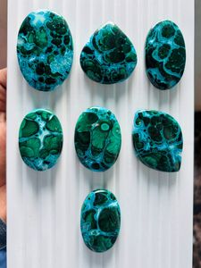 Chrysocolle et malachite 100% naturelles de haute qualité, cabochon et pierres précieuses en vrac, formes variées pour la fabrication de bijoux - Product Image 2