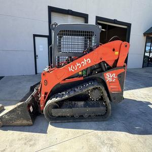 Cargadora Compacta de Orugas Kubota SVL65 de 5 Toneladas y 74hp, Calidad Premium, Uso Pesado, Entrega Rápida, Lista para Jardinería y Agricultura - Product Image 2