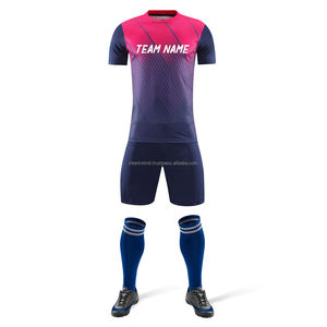 Ensemble d'uniformes de football personnalisés respirants 100% polyester |   Shorts de football sublimés UPF 50 UV grande taille - Product Image 1