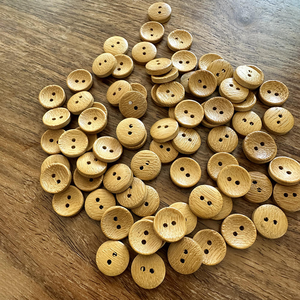 Boutons en bois naturel écologiques, taille personnalisable, 2/4 trous, pour chemises, accessoires vestimentaires - Product Image 4