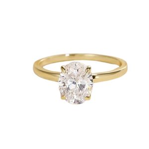 Anillo de Compromiso de Oro Amarillo de 18K con Moissanita de Cuatro Puntas, Anillo de Boda con Forma Ovalada - Product Image 1