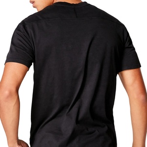 T-shirt à manches courtes noir uni pour homme avec poche poitrine, coupe classique, décontracté, en jersey de coton tricoté - Product Image 2