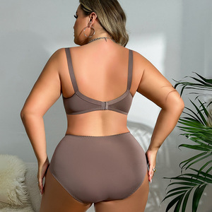 Ensemble soutien-gorge et culotte en dentelle grande taille pour femme, sans couture, tricoté, bonnet 3/4, lingerie coordonnée deux pièces, dos en U - Product Image 2