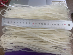 บะหมี่ข้าวเวียดนามคุณภาพสูงแบบสำเร็จรูป บะหมี่โฟพรีเมียม เส้นเวอร์มิเชลลีแห้ง บรรจุถุง สำหรับร้านอาหาร ขายส่ง โรงงานเวียดนาม - Product Image 3