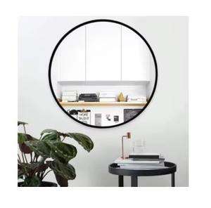 Une fusion de haute qualité entre métal et miroir crée une déclaration de luxe élégante et créative. - Product Image 6