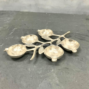 Cuenco Decorativo de Latón Plateado con Diseño de Rama de Granada de 5 Secciones, Estilo Moderno Abstracto, Texturizado, de Alta Demanda - Product Image 2