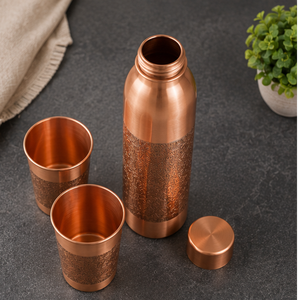Moderno combo de botella de cobre macizo color oro rosa y vaso grabado, artículos de bebida portátiles de viaje con diseño tradicional - Product Image 3