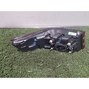 Luz Trasera Derecha Usada para GV80 92402T1000NCM - Product Image 5