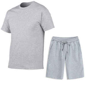 Ensembles d'été pour hommes 100% coton, t-shirts à col rond et shorts, fabriqués au Pakistan, haute qualité. - Product Image 2