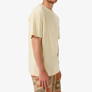 T-shirt surdimensionné pour homme avec impression personnalisée de votre logo de marque, t-shirt pour homme en vente, t-shirt grande taille pour homme, vêtements d'été, taille OEM - Product Image 2