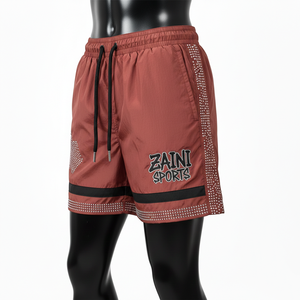 Shorts cortavientos para mujer, tela de nailon tejida premium, transpirable, paneles laterales perforados, logotipo con transferencia térmica. - Product Image 4