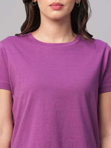 Camiseta Corta de Moda con Hombros Caídos - Camiseta de Mujer de Corte Holgado y Largo Corto - Product Image 5