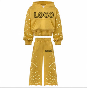 Conjunto de 2 piezas de chándal para mujer con logotipo personalizado, sudadera corta con estrella de pedrería y pantalones de chándal de pierna ancha, lavado ácido, peso pesado, estilo vintage - Product Image 3