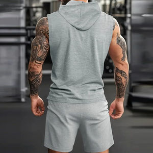 ชุดเซ็ตเสื้อกล้ามและกางเกงขาสั้นมีฮู้ดสำหรับผู้ชาย คุณภาพสูง รุ่นปี 2026 สำหรับฤดูร้อน ดีไซน์เรียบง่าย สไตล์ลำลอง สปอร์ต สตรีทแวร์ - Product Image 3