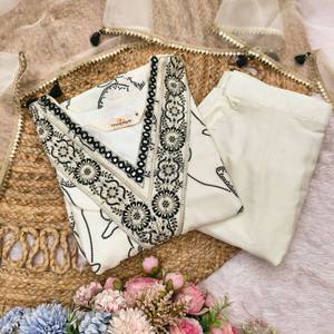 French Crepe Digital Printed Anarkali <b>Kurti</b> Pant Dupatta Set - Product Image 3