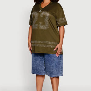 Maillot de football américain surdimensionné de haute qualité pour femme, design personnalisé, style rétro, avec logo en strass, streetwear, tenue de football USA - Product Image 5