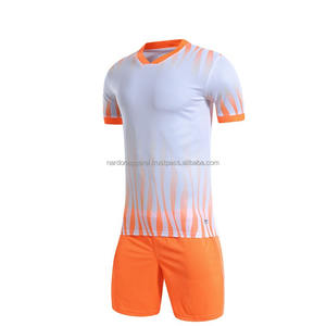 Ropa Nardon, venta al por mayor, conjuntos de uniformes de fútbol de diseño de alta calidad, ropa de fútbol, camiseta de fútbol, uniformes transpirables personalizados - Product Image 4