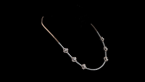 Collier à une ligne de diamants cultivés en laboratoire à motif floral |   Collier de mariage et de mariée élégant |   Bijoux fins en argent - Product Image 2