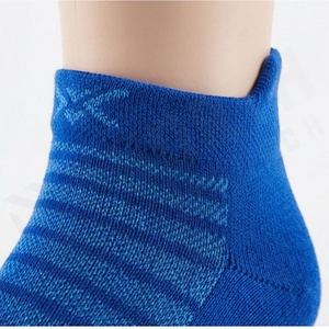 Women <b>Tight</b> Compression Polyester Nylon Running Socks Athletic Sports Support Breathable Moisture Wicking Pro Customized Color - Product Image 4