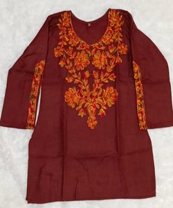 Women's <b>Maroon</b> Cotton Embroidered Kurta Traditional Ethnic <b>Top</b> Casual Wear India Pakistan Style BLUESTAR- BS...159- 85418 - Product Image 3