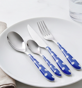 Juego de cubiertos de acero inoxidable con mangos azules con lunares, aptos para lavavajillas, para fiestas y uso doméstico. - Product Image 3