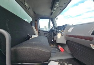 Tracteur diesel 6x4, poids lourd, tête de camion semi-remorque pour le transport de marchandises commerciales et la logistique routière - Product Image 4