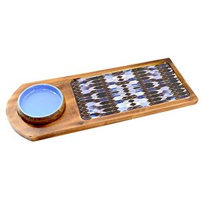 Tabla de charcutería de madera hecha a mano con centro decorativo de mosaico y mini tazones para queso, galletas y aperitivos - Product Image 2