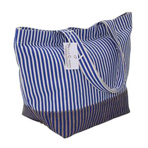 กระเป๋าผ้าแคนวาสธรรมชาติขนาด 12 ออนซ์ พร้อมฐานผ้าปอกระเจา ช่องใส่ของด้านหน้ารูปตัววี ลายพิมพ์เส้นเดียวสีเดียว ออกแบบมาเพื่อการช้อปปิ้ง - Product Image 3