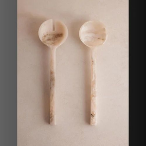 Ensemble d'outils à salade en résine faits à la main, lot de 2, motif marbré Aqua Swirl, comprenant une cuillère et une fourchette, passe au lave-vaisselle, sans BPA, compatible micro-ondes - Product Image 5