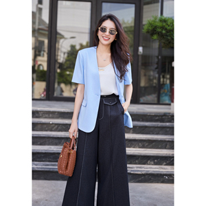 Pantalon de bureau décontracté pour femme en denim, taille haute, coupe droite, avec poches à rabat, design personnalisé OWEN - Product Image 2