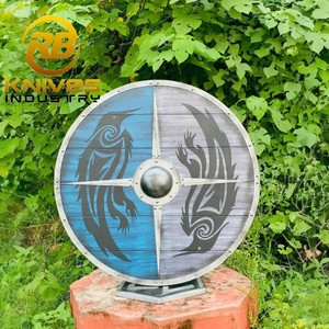 Escudo Redondo Vikingo de Madera Hecho a Mano con Base Metálica para Cosplay de Guerrero Nórdico Medieval, LARP y Batalla - Product Image 1