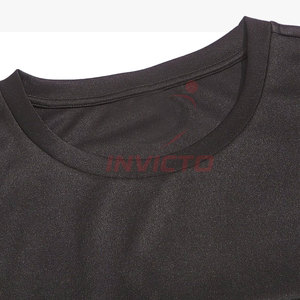 Conjunto de camiseta y pantalones cortos personalizados para hombre, tela transpirable, estilo moderno, colección de ropa informal de verano, conjunto de camiseta y pantalones cortos - Product Image 6