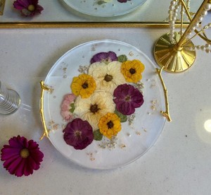Plateau de service en résine, look élégant et contemporain pour l'hôtellerie, la décoration intérieure et les réceptions - Product Image 2