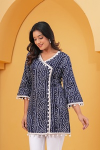 Kurti de Rayón Estampado para Mujer, Azul Marino, Túnica Étnica con Encaje de Pompones, Kurti Informal - Product Image 4