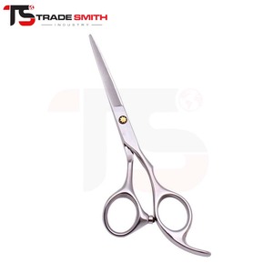 Tijeras de peluquería clásicas TSI de acero inoxidable, herramienta para cortar el cabello para barberos profesionales, estilistas y profesionales de la peluquería. - Product Image 3